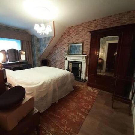 The Attic Apartment At Number 54 Ilfracombe Extérieur photo