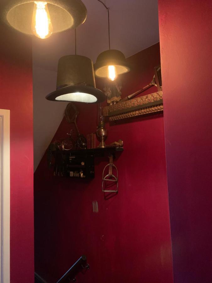 The Attic Apartment At Number 54 Ilfracombe Extérieur photo